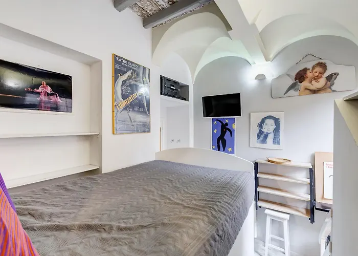 Trevi Art Suite